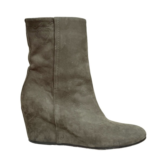 Vince Michela Wedge Suede Ankle Boot - Picture 1 of 10